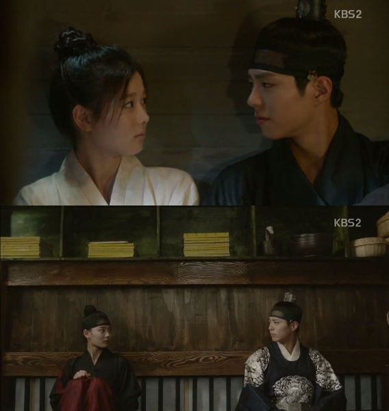 The Staring in Moonlight Drawn by Clouds